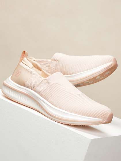 CULT Women Slip On Walking Shoes