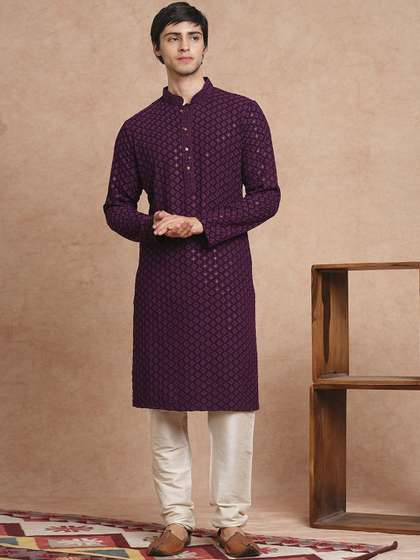 SWAGG INDIA Geometric Embroidered Kurta