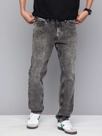 Levis Men Tapered Fit Jeans
