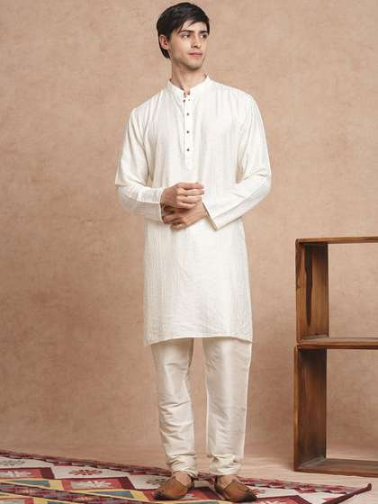 SWAGG INDIA Striped Embroidered Kurta