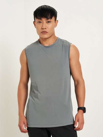 Price History of Ajile by Pantaloons Men Pockets Slim Fit T-shirt