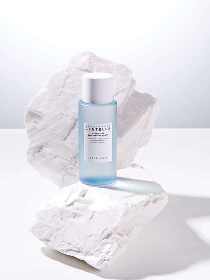 SKIN1004 Madagascar
                        Centella Hyalu-Cica Brightening Toner- 30 ml