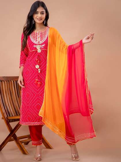 PARTHVI Printed Straight Kurta Sets