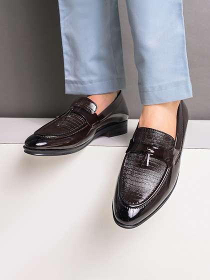 Price History of House of Pataudi Men Textured Comfortable Formal