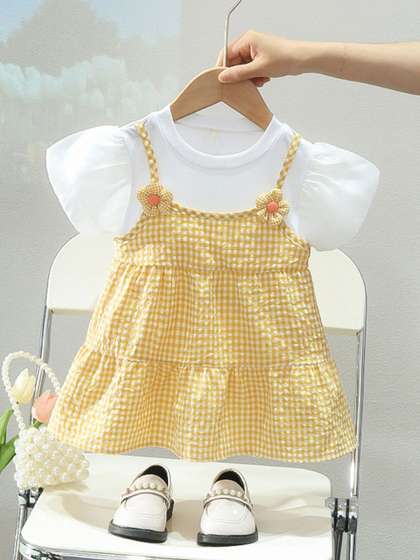 YK Girls Cotton Checked
                    Pinafore Dress