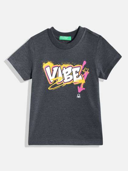 United Colors of
                    Benetton Boys Typography Printed T-shirt