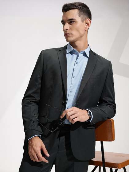 INVICTUS Notched
                        Lapel Collar Single-Breasted Slim Fit 2 Piece
                        Formal Suits