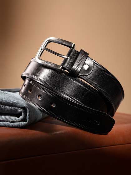 Levis Men's Black Solid
                    Belt