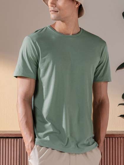 DaMENSCH Round Neck
                      T-Shirt