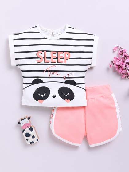 YK X Tinyo Infant Girls
                    Printed Pure Cotton T-shirt with Shorts