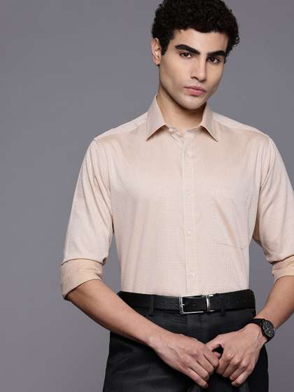 Raymond Slim Fit
                        Geometric Self Designed Pure Cotton Formal
                        Shirt
