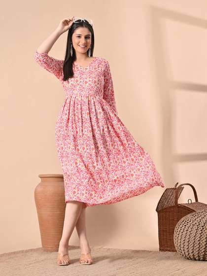SILAKIVA Women
                          Floral Printed Floral Maternity Anarkali
                          Kurta