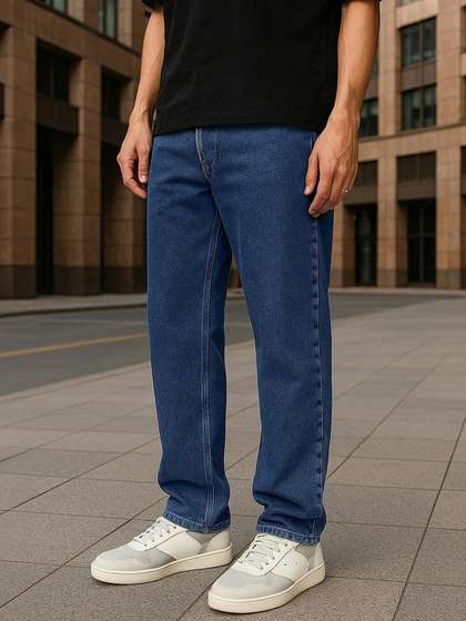 Bewakoof Men Washed
                        Slim Straight Fit Stretchable Mid-Rise Jeans