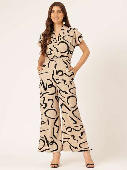 Sleek Italia
                        Abstract Printed Basic Jumpsuit