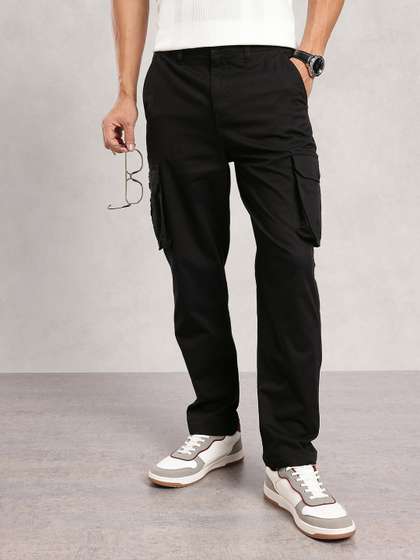 Nautica Men Regular
                        Fit Cotton-Elastane Casual Cargo Trouser
