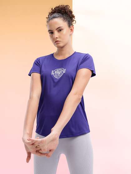 HRX by Hrithik
                        Roshan Typography Print Rapid-Dry Training
                        T-shirt