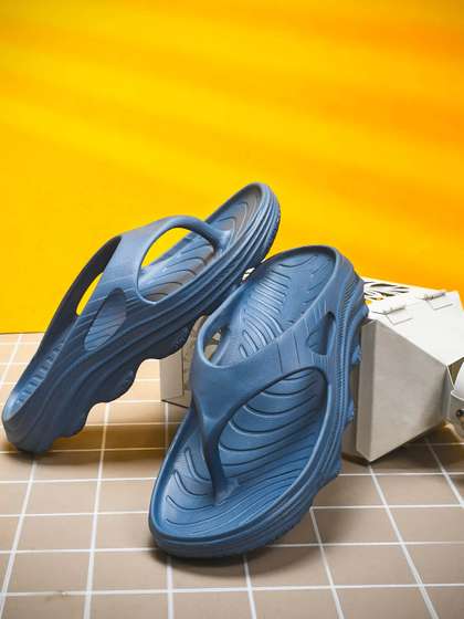 COGS Men Thong
                    Flip-Flops