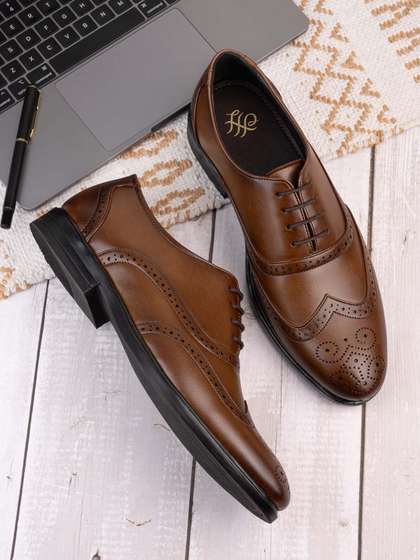 House of Pataudi
                          Men Textured Formal Derbys