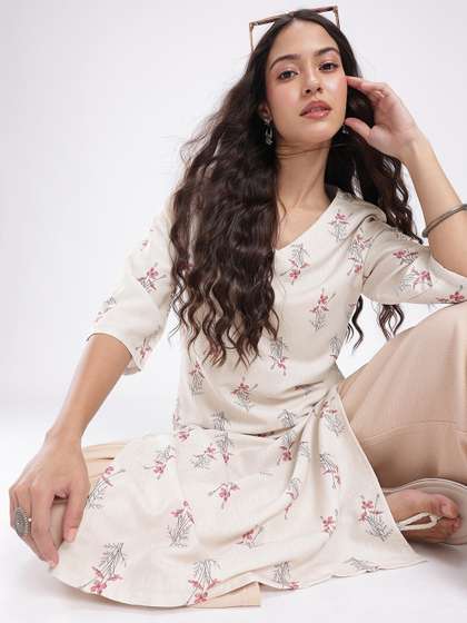 Anouk Rustic Floral
                        Printed V-Neck Straight Kurta