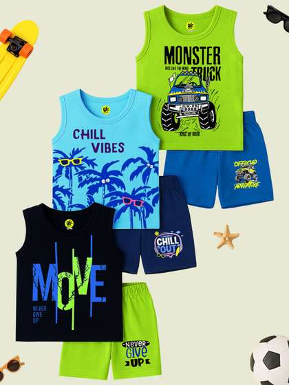 YK Boys Pack Of 3
                    Printed Round Neck T-shirt With Shorts
