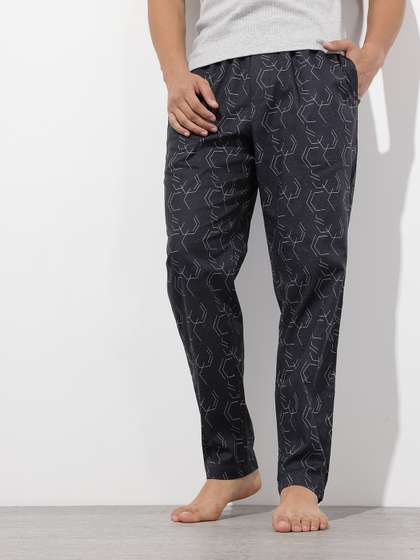 The Roadster
                        Lifestyle Co. Men Geometric Print Lounge Pants