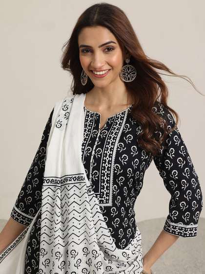 Libas Women Floral
                        Printed Regular Gotta Patti Kurta sets