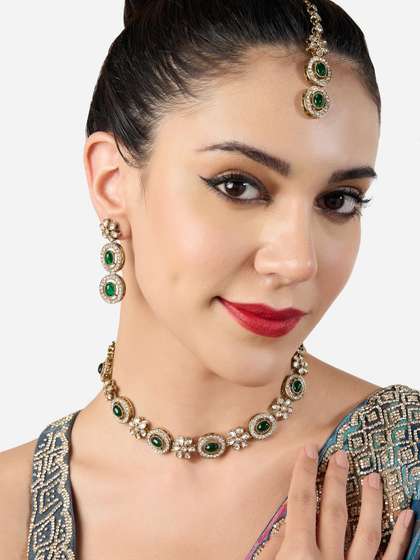 Zaveri Pearls
                        Stone-Studded Jewellery Set