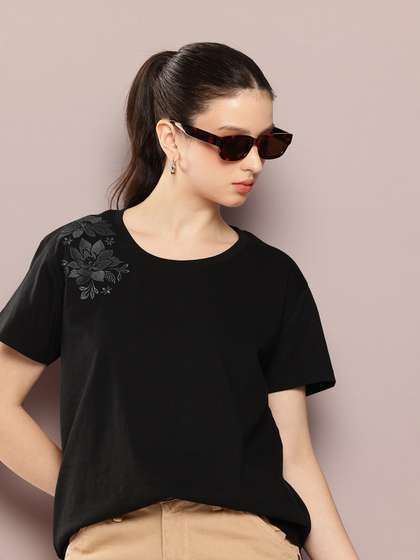 DILLINGER Women Boxy
                        Regular Embroidery Crew Neck Tshirt