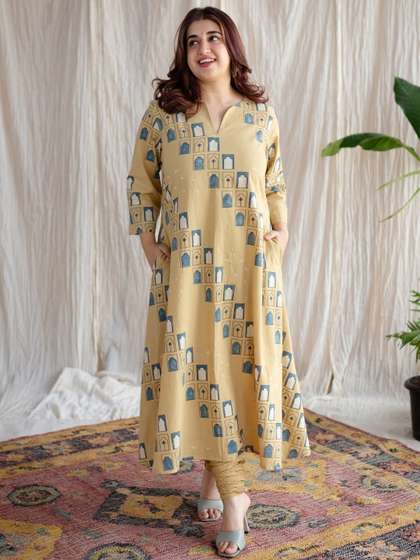 THE INDIAN ETHNIC
                          CO Women Slim-Fit Ajrakh Printed Cotton
                          Churidar