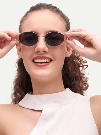 HAMILTANO WINSTON
                      Women Gold Black Oval UV Protected Sunglasses