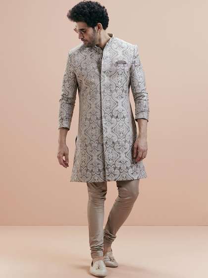 KISAH Men Ethnic
                        Motifs Self Design Indowestern Sherwani Set
