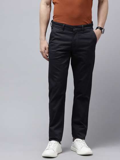 Van Heusen Men
                        Checked Slim Fit Chinos Trousers