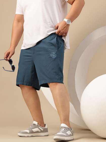 Sztori Men Plus Size
                        Solid Shorts with Typography Detail