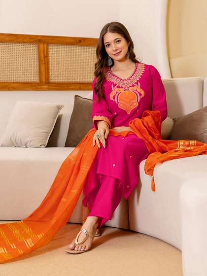 SANISA Floral
                        Embroidered Sequinned Straight Kurta With
                        Trousers & Dupatta