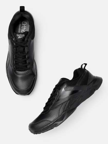 Reebok Men CLASSIC
                        SPORT Ortholite Running Shoes