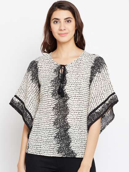 White Casual Hijab Ootd Kaftan - Ide Hijab Syar'i
