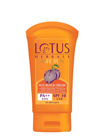 Lotus Herbals Sustainable Safe Sun Sunscreen with Black Plum Extract