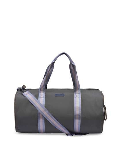 esbeda duffle bag price