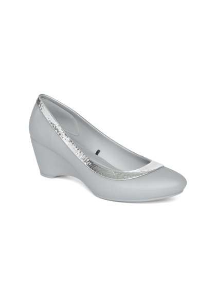 myntra crocs ladies