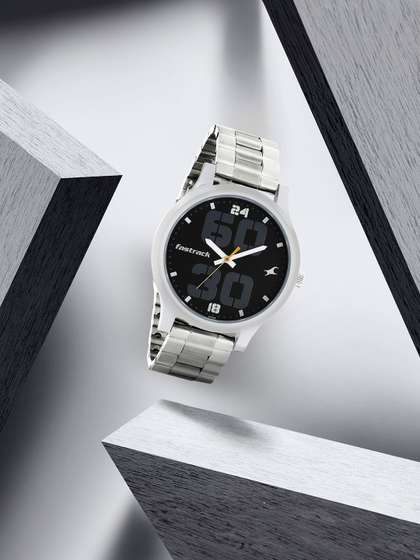 Fastrack Bold Quartz
                    Analog With Black Dial Watch For Guys - Nt38051sm07