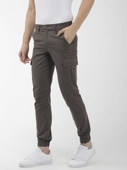 The Indian Garage Co
                        Men Grey Slim Fit Solid Cargo Style Joggers