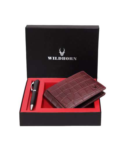 WildHorn Men Brown &
                    Back RFID Protected Genuine Leather Accessory Gift
                    Set