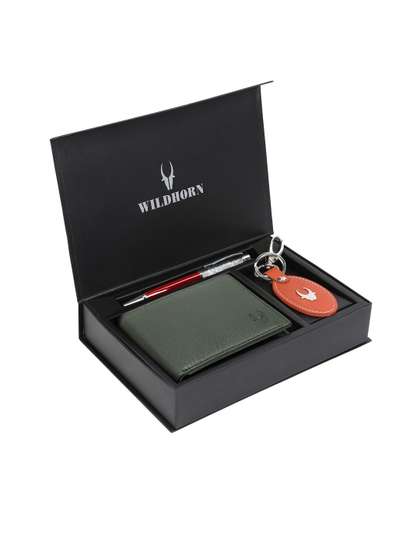 WildHorn Men Green &
                    Orange RFID Protected Genuine Leather Accessory Gift
                    Set