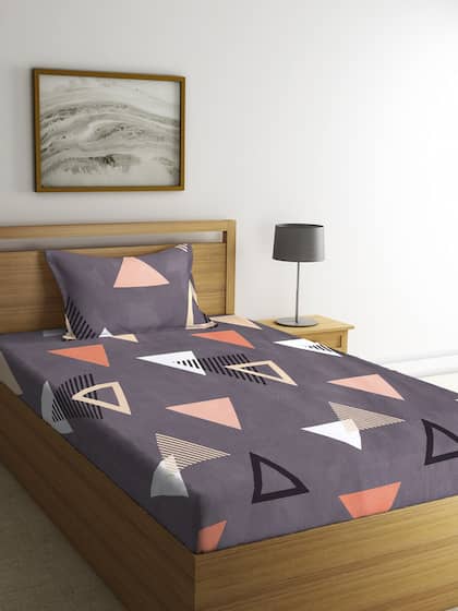 KLOTTHE Unisex Grey Geometric Cotton Single Bedsheet with Pillow Cover