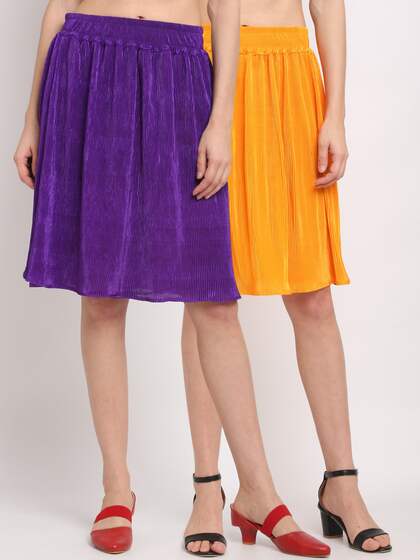 NEUDIS Women Pack Of 2 Solid Accordion Pleated Flared Knee-Length Skirts
