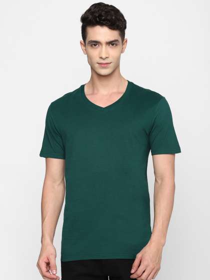 Price History of FOREVER 21 Men V Neck T shirt from Myntra 111 4396581