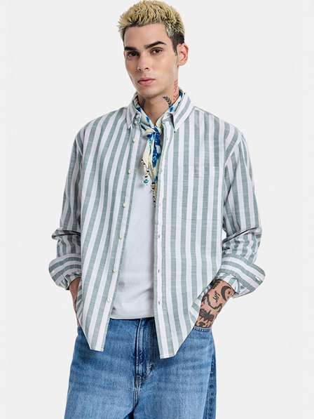 Snitch Men Striped Casual Shirt