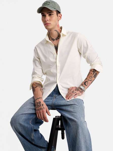 Snitch Men Slim Fit Semiformal Shirt