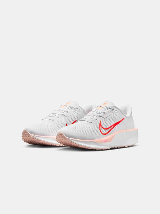 Nike Quest 6 Women Lace-Ups Sports Shoes deal from myntra