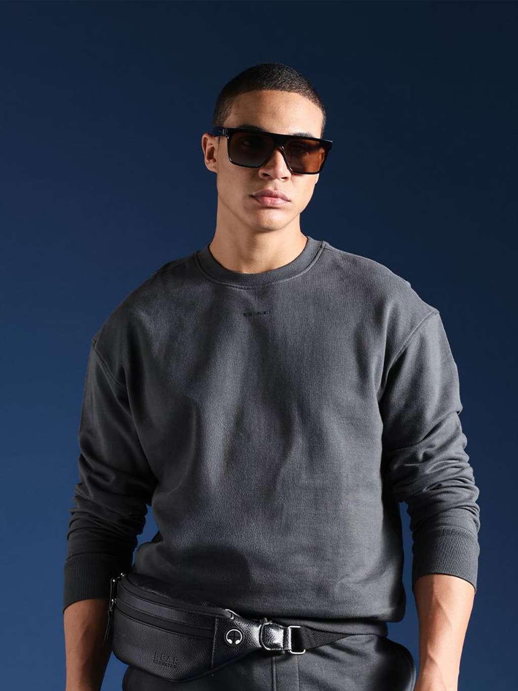 THE BEAR HOUSE Men Relaxed Fit Crew Neck Sweatshirt — image 1 of 8